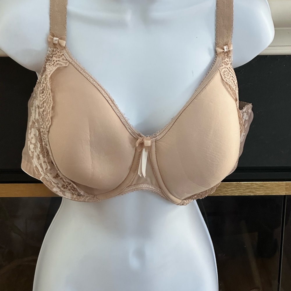 Elomi Nude Lace Detail Bra